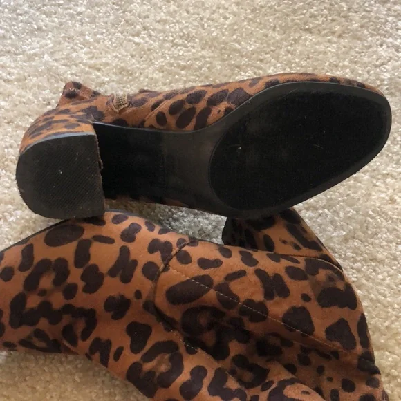 Cheetah print boots - Picture 6 of 6
